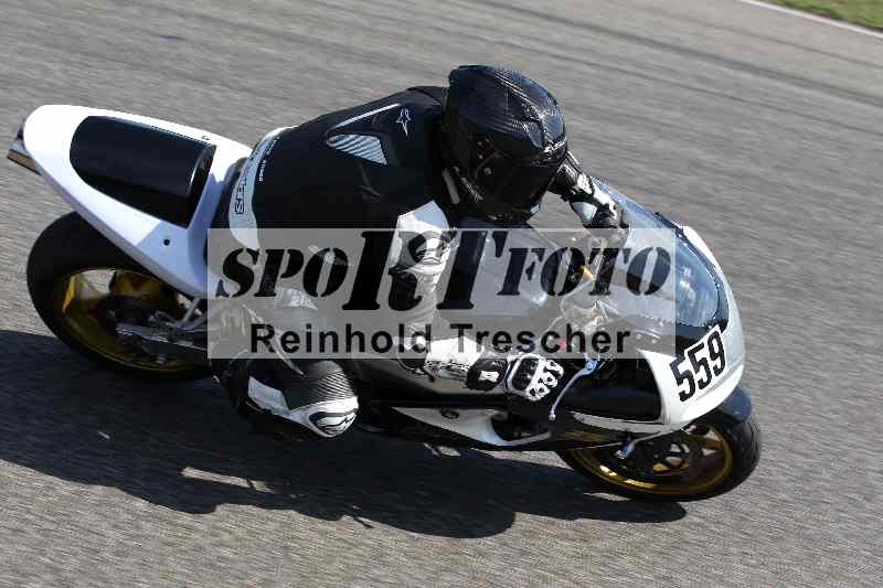 /44 09.08.2025 Plüss Moto Sport ADR/Freies Fahren/559